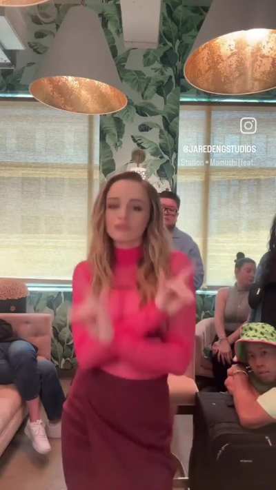 Joey King