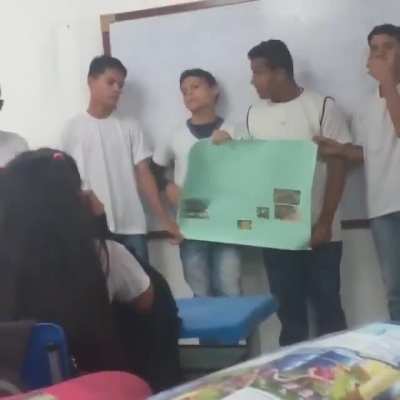Student stabs classmate with a pencil for making fun of him 