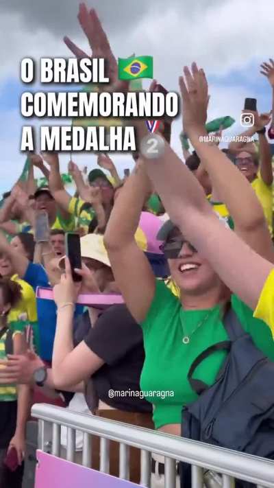 Gra&ccedil;as a Deus nasci no Brasil