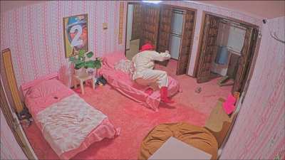 That&rsquo;s a QUALITY bed!