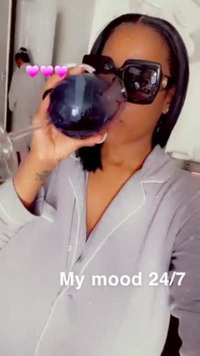 🕶️