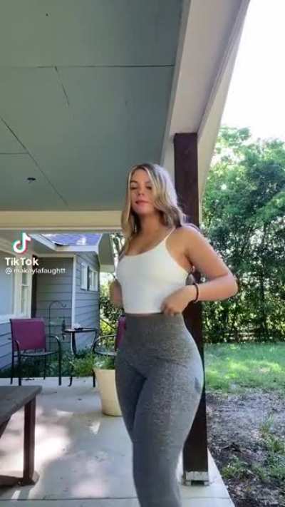 Ass so fat