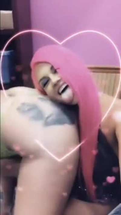 🥰