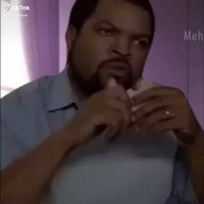 Yo al levantarme y recordar que perd&iacute; mis 500k puntos en las apuestas del erizo