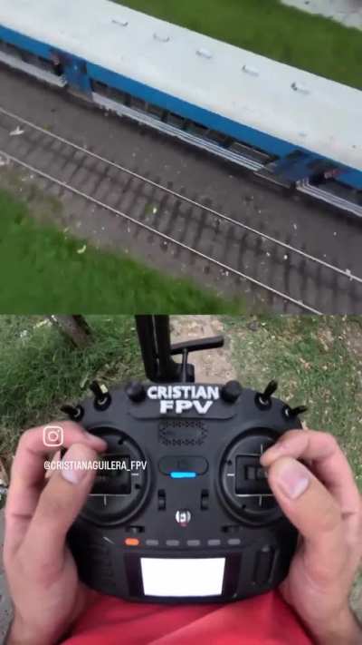 Volando bajito