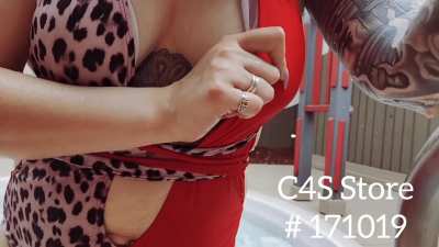 Kisa Kicks and CJ with a hot tub POV video 🥵♥️