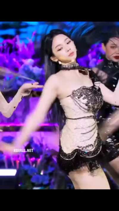 Karina🥵