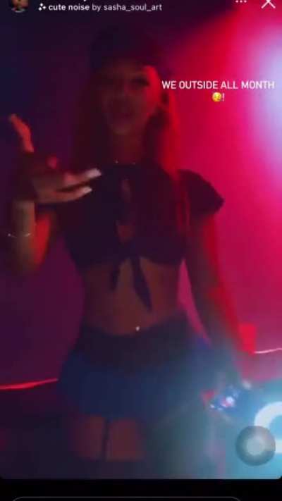 More vids