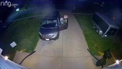 3am teenage thief is caught red-handed. He is handled with empathy when the homeowners realize he is a kid.