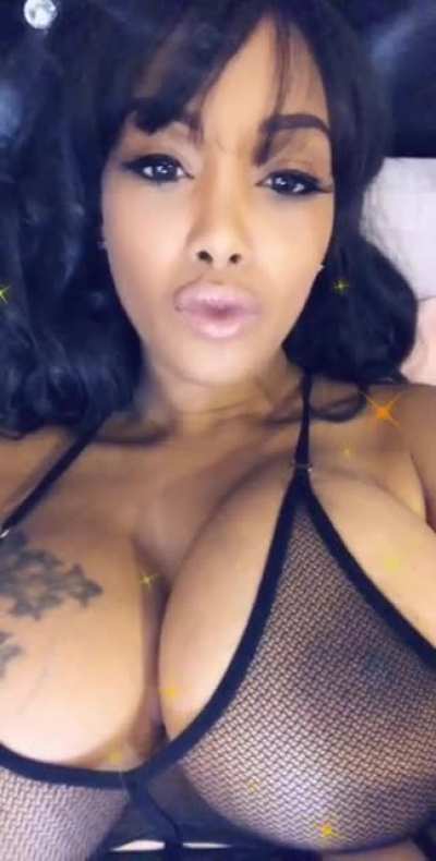 😍