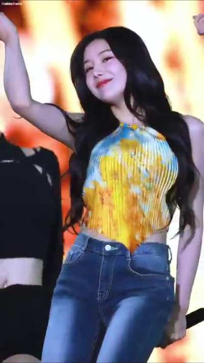Kwon Eunbi - Door