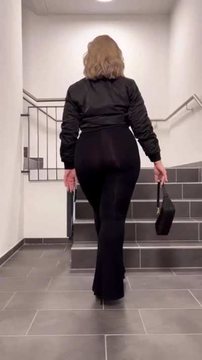 Anna ist und bleibt die geilste 🥵🥵🥵🥵🥵