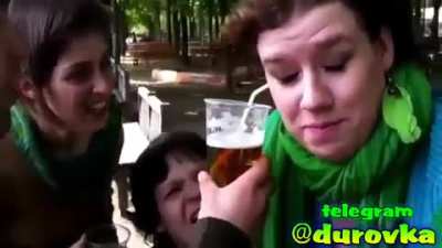 👂🍺🥴