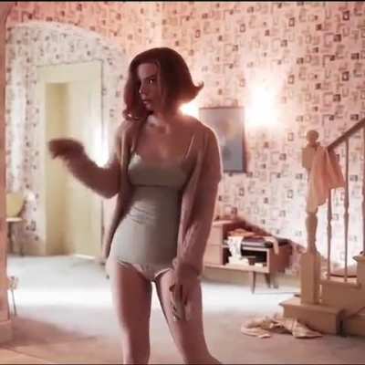 Anya Dancing