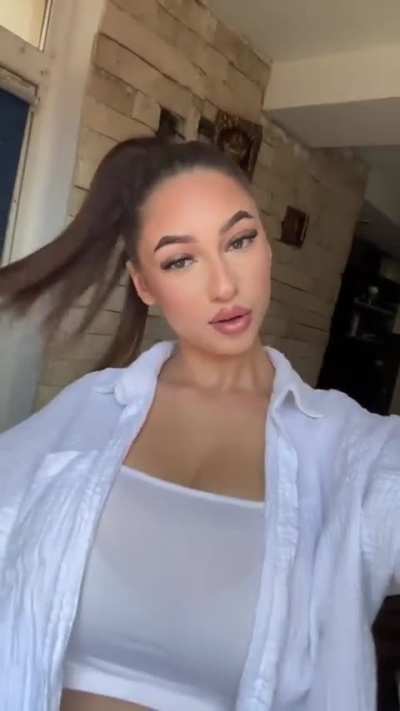 Ana Maria Caldararu