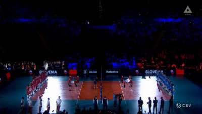 Based poland plays serbian anthem instead of the sloveanian athem, poland knows the truth that all slovenians are alphine serbs 🇵🇱🤝🇷🇸