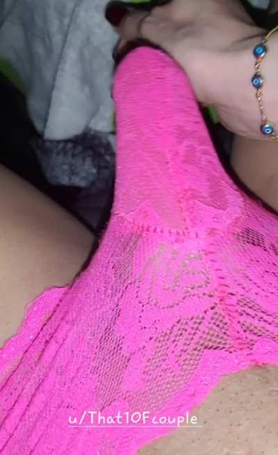 Making sure he knows whose property it is😈