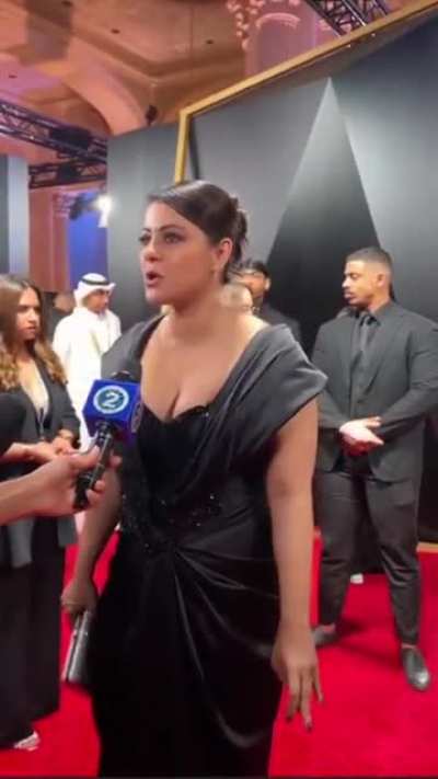 Kajol’s Cleavage