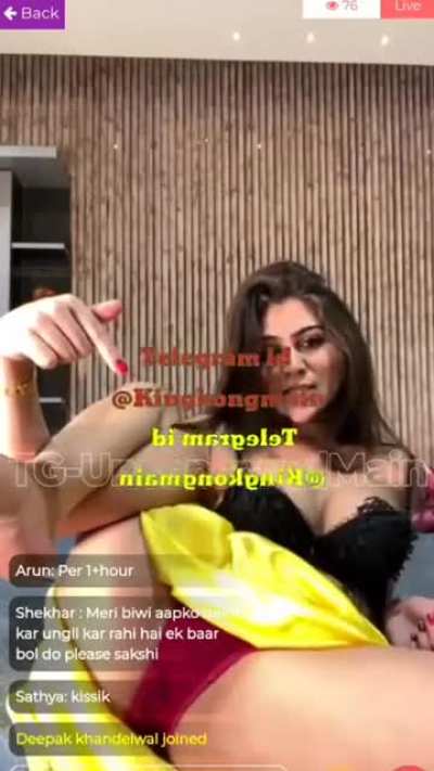 Hiral hot live