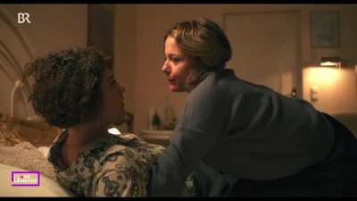 Josephine Ehlert (39) &amp;amp; Anna Werner Friedmann (30) - "Servus Baby" - (s03e01) - Scene #2 - *AI ENHANCED*