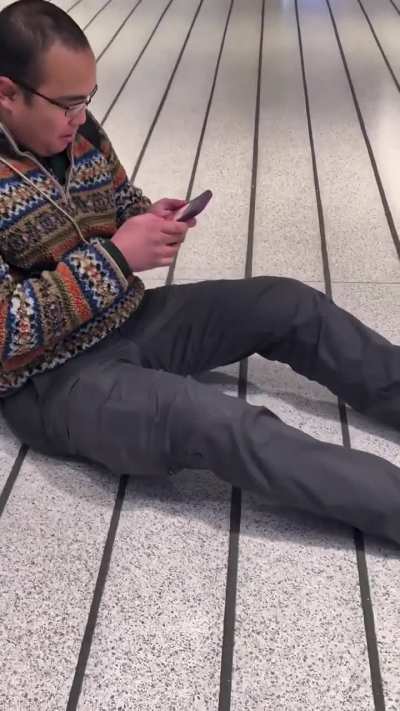 Pokémon Go player freaks out after capturing a rare Pokémon