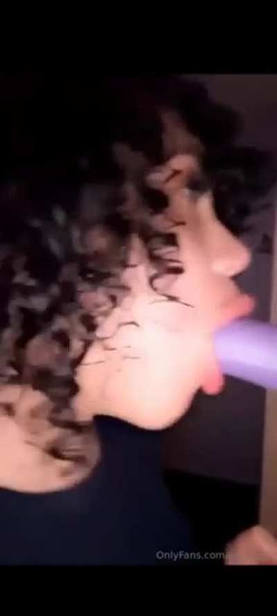 she lick so good