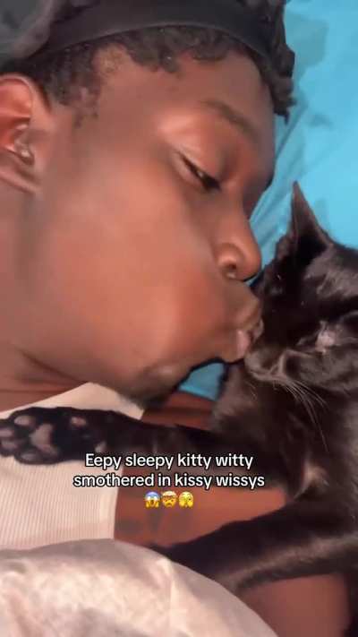 Kissy wishy de wunkus