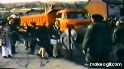 British Army vs Lorry. Northern Ireland