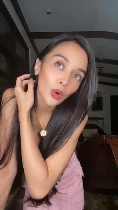 Kris Bernal