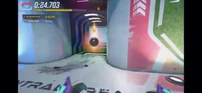Today was my first day playing Splitgate and I got this run.