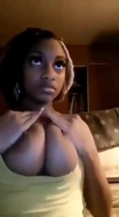 &ldquo;PYT/NSFW TELE IN COMMENTS AND PROFILE&rdquo;