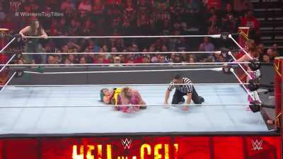 Alexa Bliss humiliated by Asuka and Kairi Sane for 4 minutes straight