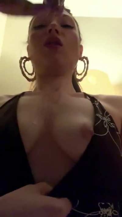 I let him use my mouth until he gives me a facial