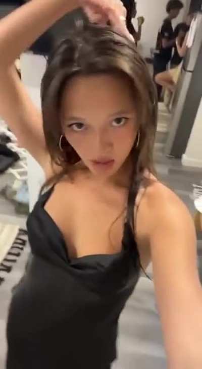 lily chee rang in 2023 in black dress