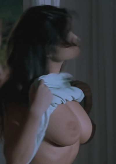 Manuela Arcuri