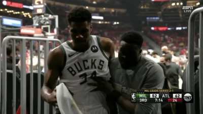[Highlight] Thanasis helps Giannis off the court