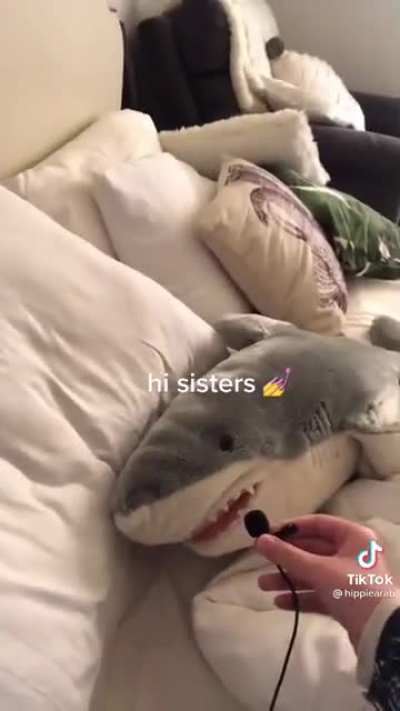 Girl explains why her life is so awesome