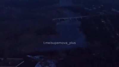 AFU engages Ruzzians hiding under bridge in Donbass.