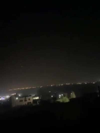 Allegedly first Impacts of Iranian missiles in Israel, 14. April 2024