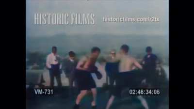 Heavyweight Champion James J. Jeffries shows off surprisingly impressive speed and defensive skills, 1901