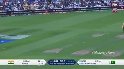 MS Dhoni's epic 4(16) ball by ball in CT17 final
