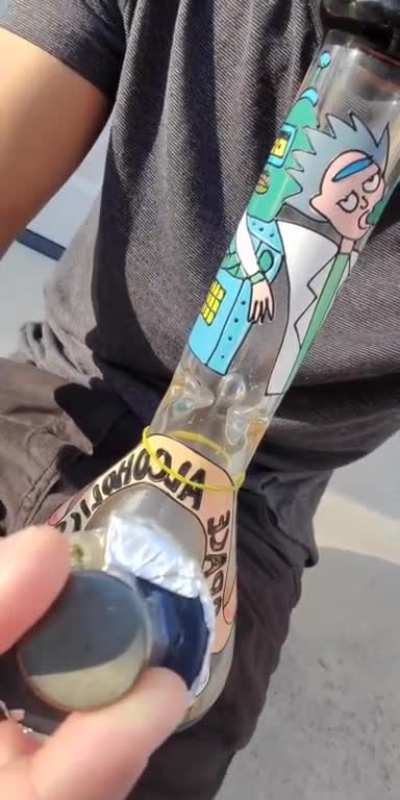 Here is a video of my Spinable "Carb Cap" that many of you requested. The bowl works with and without it. Enjoy, my fellow addicts 🙃