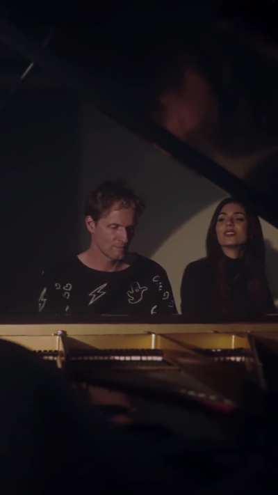 &ldquo;Big Girls Don&rsquo;t Cry&rdquo; clip
