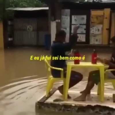 Como que nois ta tranquil&atilde;o com a vida