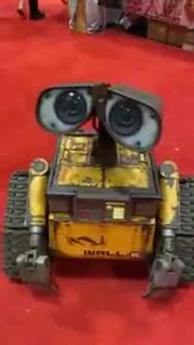 Meet one of the heroes at MegaCon