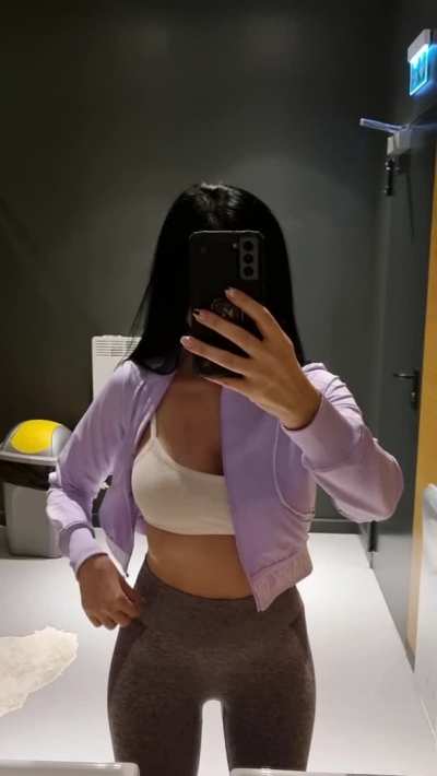 Decided to flash my titties in the shopping malls bathroom