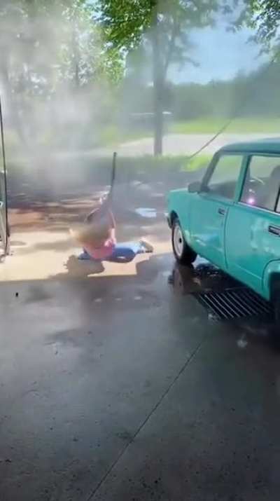 Some people are just no good under pressure.