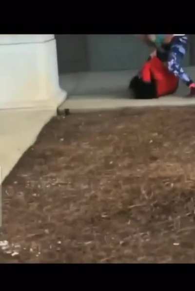 Slam..duh duh dah