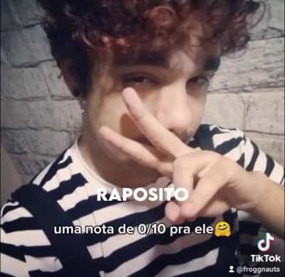 Descobri que minha sobrinha nn tem gosto nenhum e prefiro n&atilde;o acreditar nas notas de certas pessoas
