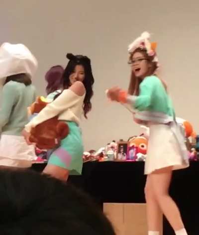 Sana x Twice